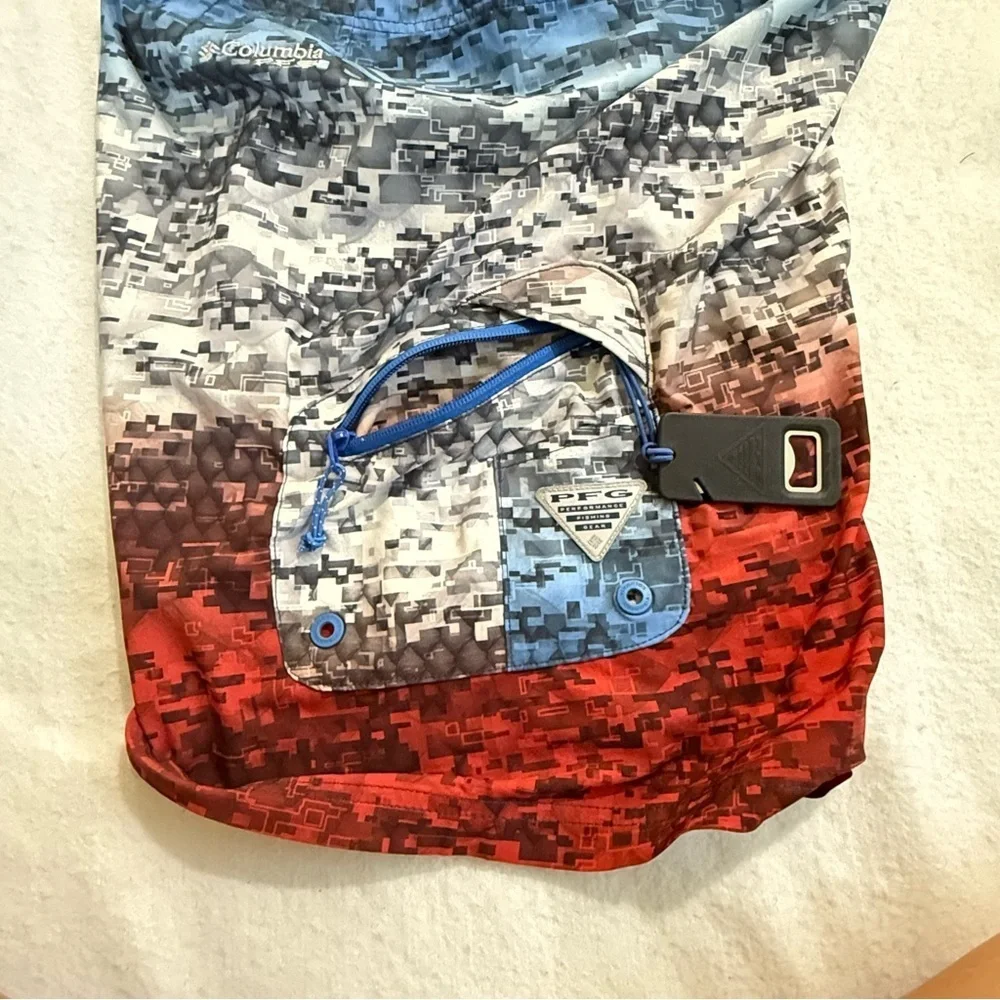 Columbia PFG Offshore II Board Shorts Red White Blue Camo swim trunks 38 9” leg‍